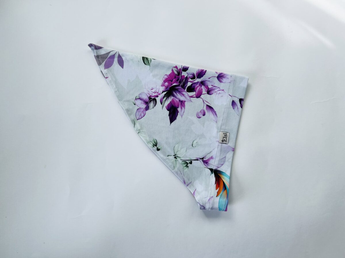 Pearätt hallil lilled