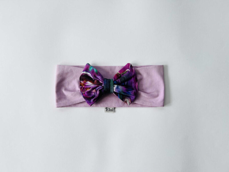 Sirelililla peapael lillad lilled