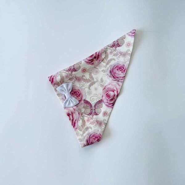 IMG_1468 Pearätt valgel roosid