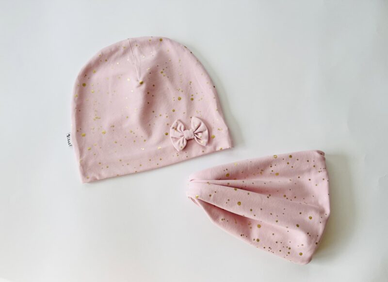 IMG_4464 Roosal kuldsed täpid