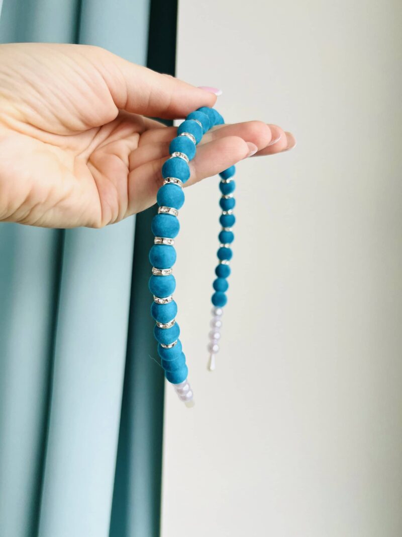 Pärlitega peavõru tumemünt