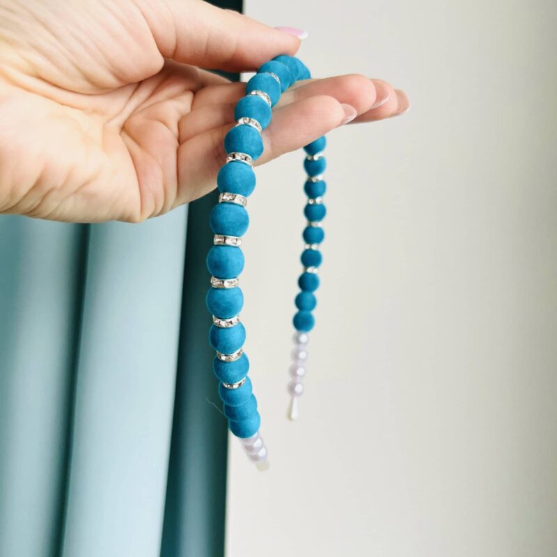 Pärlitega peavõru tumemünt