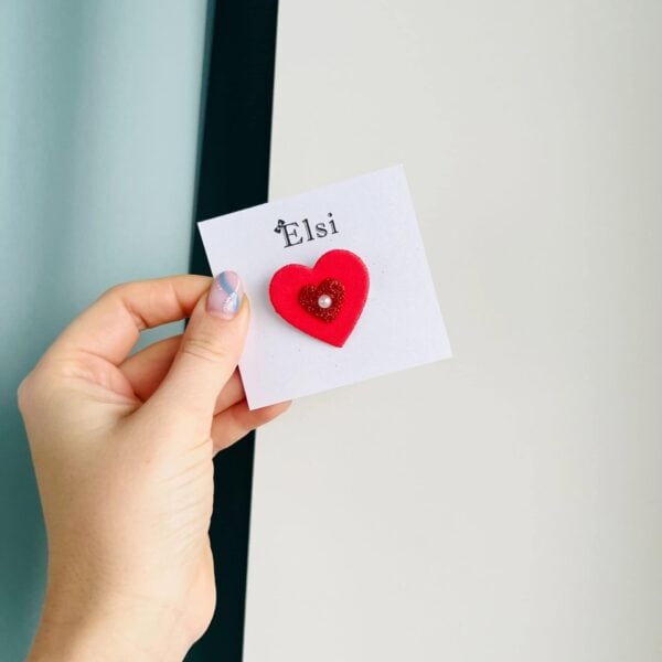 Punane süda pärliga2