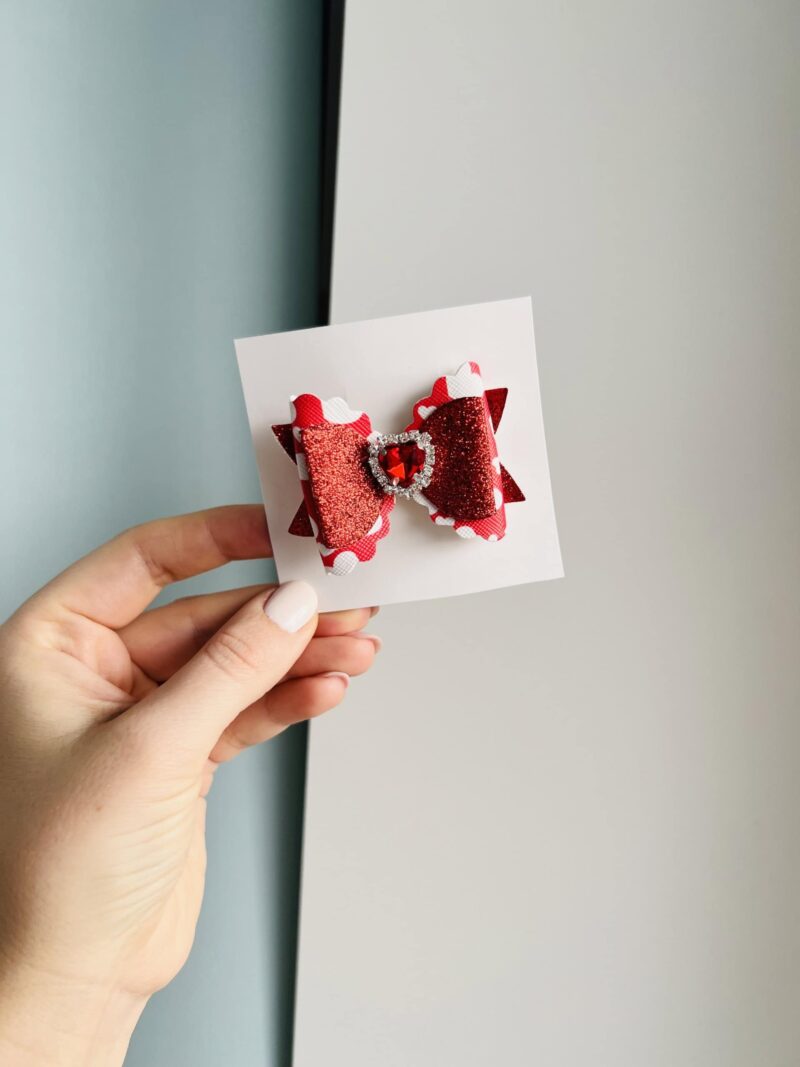 Kroko-klamber südamega