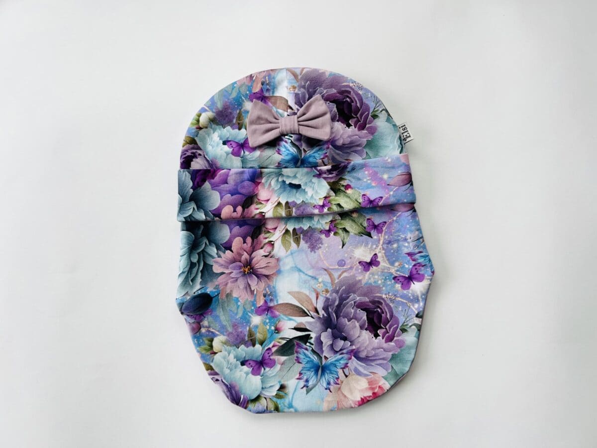 Helesinisel lilled lipsuga