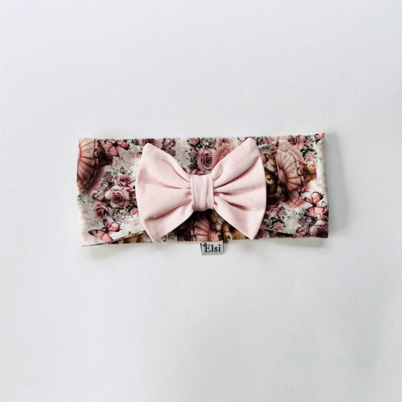 Mõmmidega peapael heleroosa lipsuga