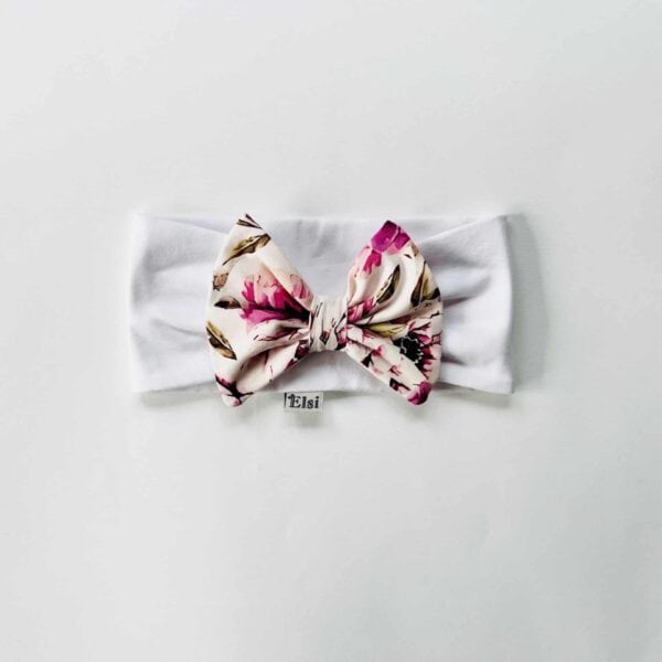 IMG_4232 Valge peapael lillede lipsuga