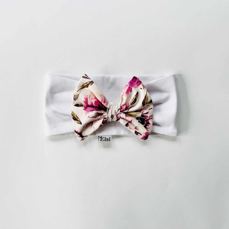 IMG_4232 Valge peapael lillede lipsuga