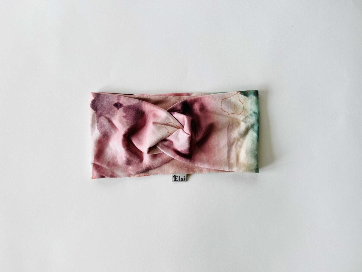 Meriinopeapael pastelsed mäed