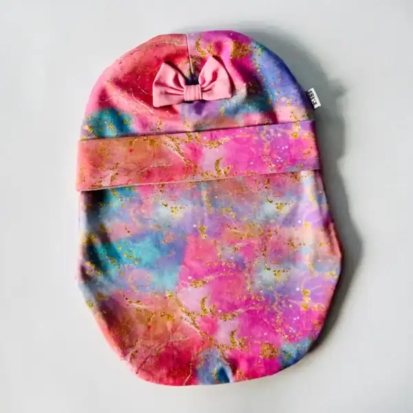 Roosad maalingud lipsuga