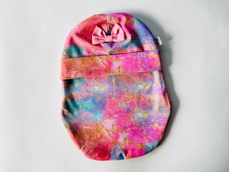 Roosad maalingud lipsuga