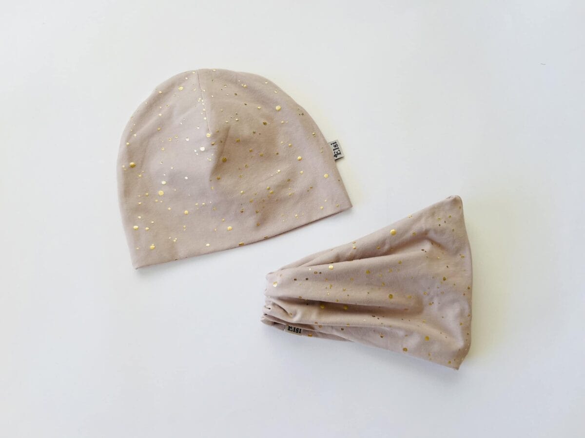 Beežil kuldsed täpid