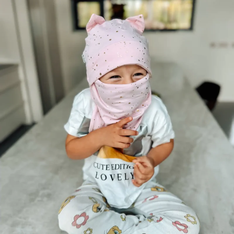 IMG_2119 Vanaroosal kuldsed täpid kõrvadega