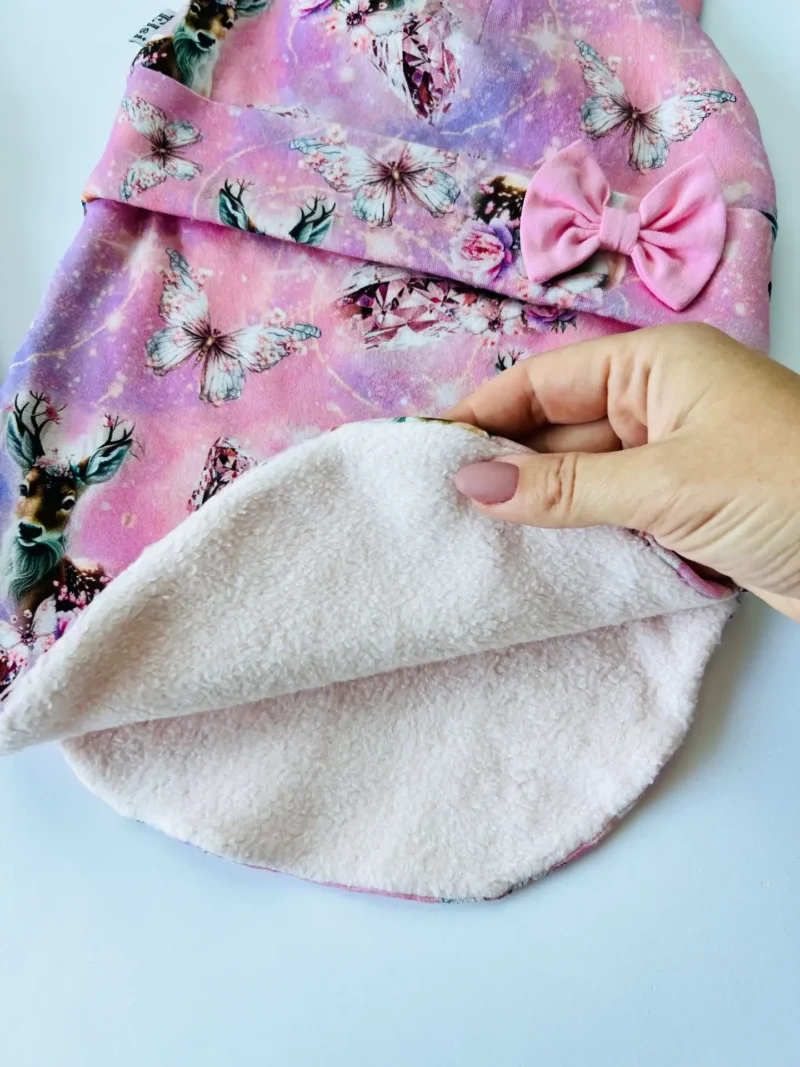 Roosal hirved lipsuga (fliisvooder)