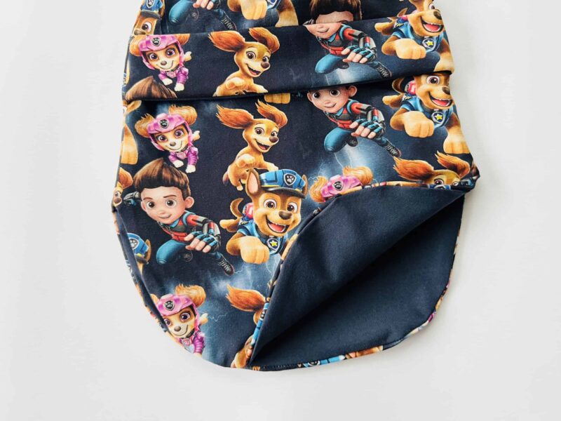 Käpapatrull tumesinisel