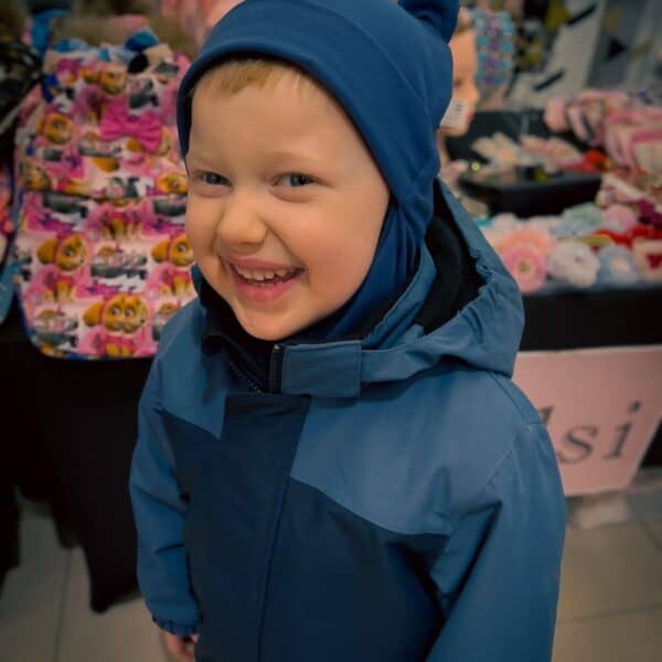 613757B8-A995-4C08-B40A-85598F244707 (1) Navy sinine kõrvadega