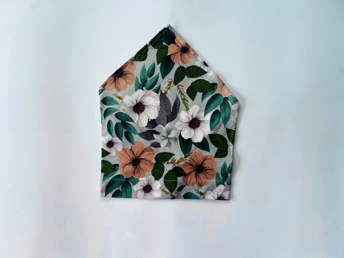 A6624562-5B59-43BB-A299-B1187B3C0BF8 Pearätt tumedad lilled