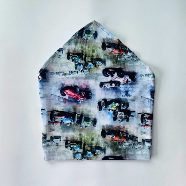 E1D2D07C-4CB1-4FAF-98B9-815C1E47F290 (1) Pearätt retroautod