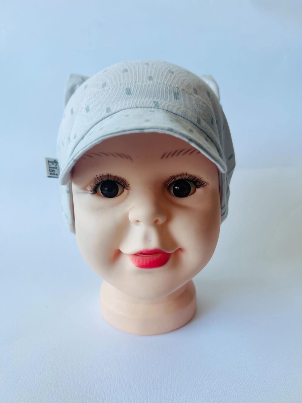 IMG_6551 Pastelne kõrvade ja nokaga