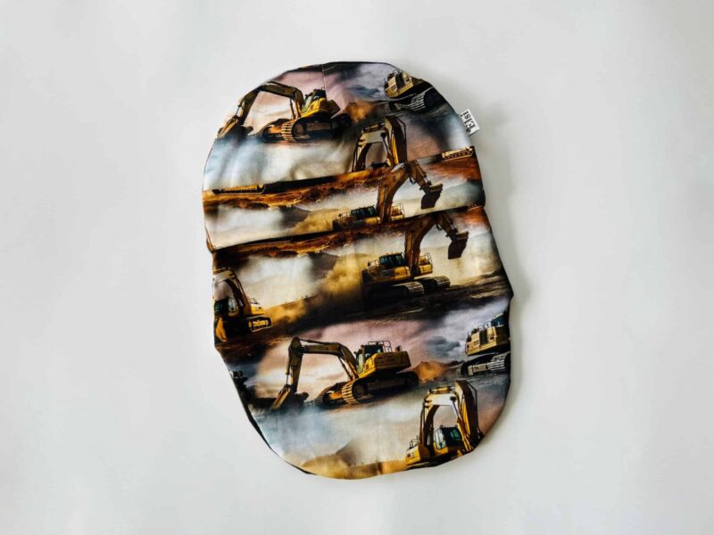 Tuukrimüts poisile Ekskavaatoritega tuukrimüts poisile