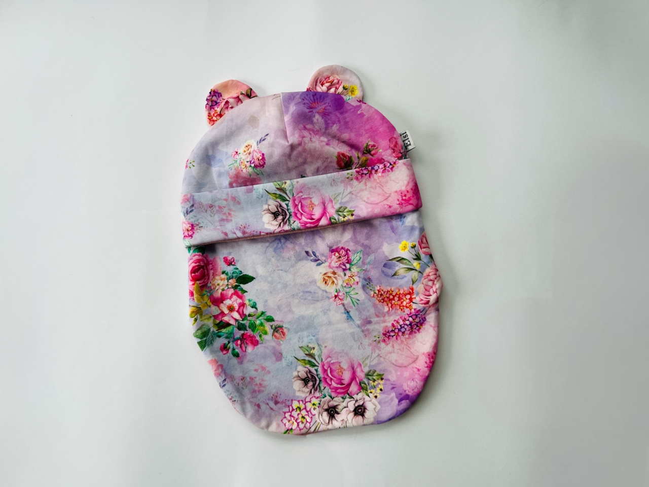 Meriinovoodriga tuukrimüts kõrvadega