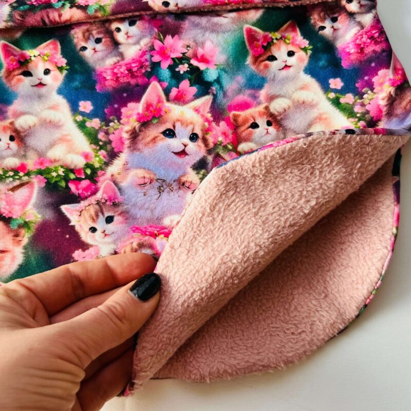 Kiisud tutiga (fliisvooder)