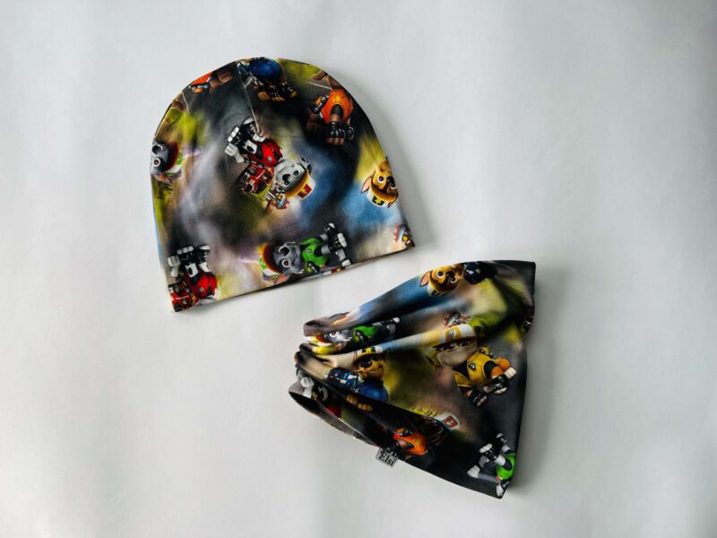 77C2D083-A92A-4A68-9BDA-0D1E6B59D04E Käpapatrull hallil