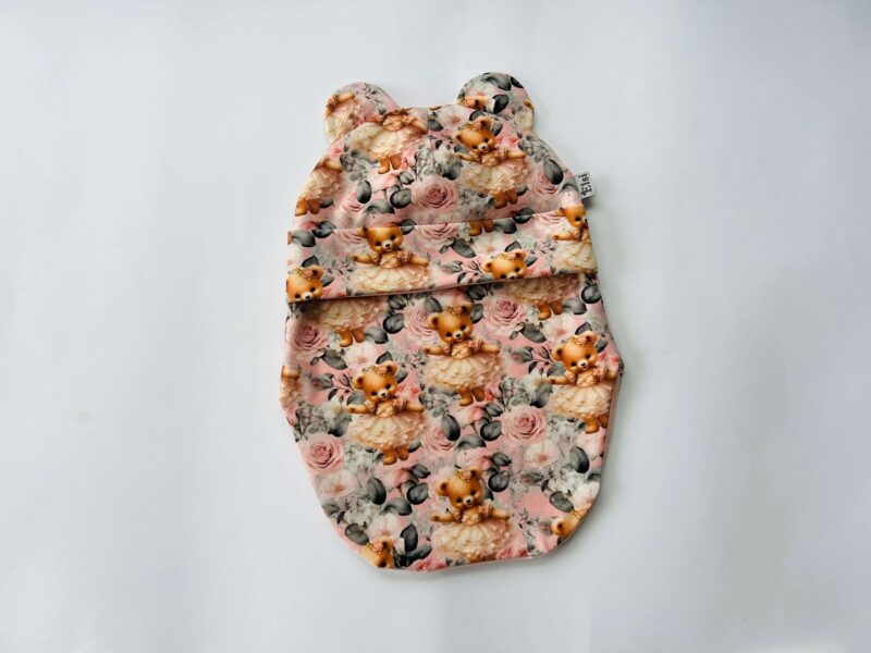 Mõmmid ja roosid kõrvadega